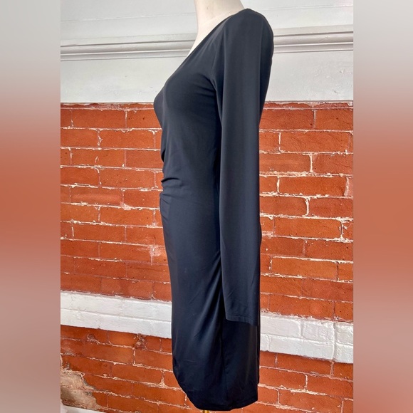 Aritzia Ten by Babaton Passion Faux Wrap Dress Fitted Side Ruched Mini Black - Picture 6 of 15